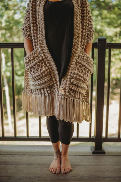 Inspiration. Crochet Reader's Shawls.