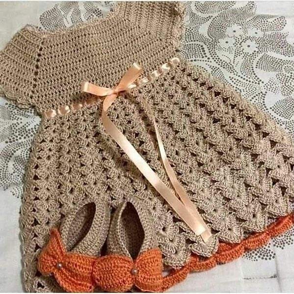 Inspiration. Crochet Baby Dresses.