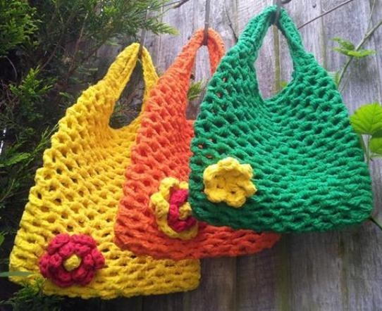 ​Bright Crochet Bag With a Flower