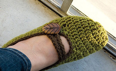 ​Very Simple Slippers for Beginners