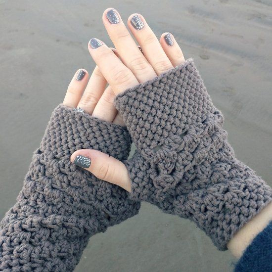 Inspiration. Crochet Fingerless Gloves.