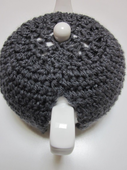 Helping our users. Crochet Teapot Cover with Roses. Helping our users. Crochet Teapot Cover with Roses.