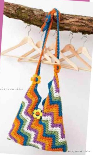 Crochet Bag with Pearl Edge Crochet Bag with Pearl Edge