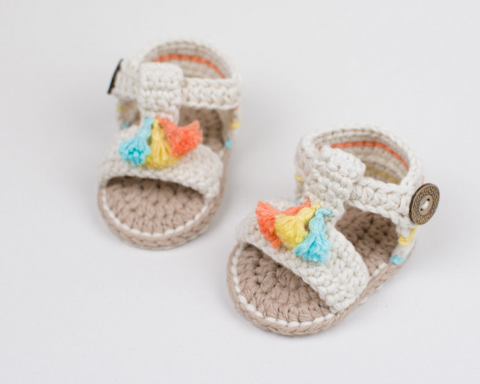 Inspiration. Crochet Baby Sandals.
