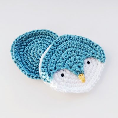 ​Penguin Crochet Brooch