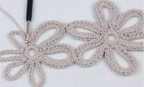 ​Crochet Flowers Shawl