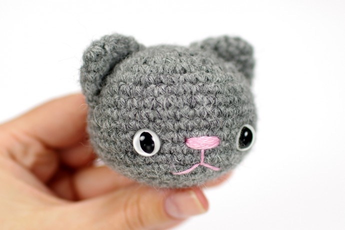 Helping our users. ​Crochet Amigurumi Cat.