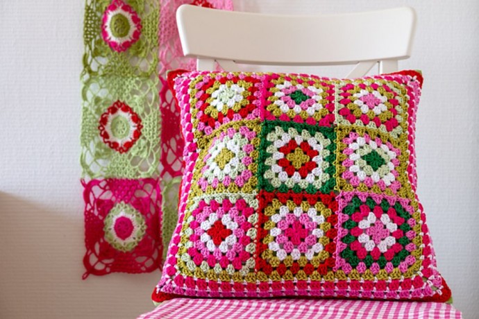 Inspiration. Crochet Cushion Cover.