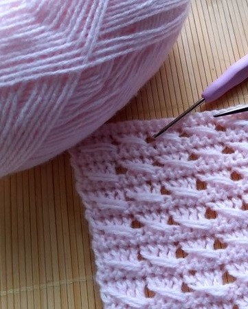 Relief Crochet Pattern