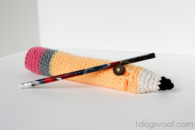 Inspiration. Crochet Pencil Cases.