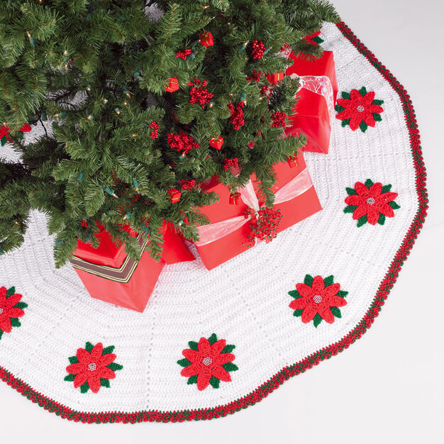 Complete Guide to Creating a Beautiful Crochet Tree Skirt with Poinsettia Motifs
