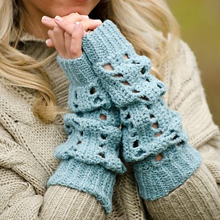 Inspiration. Crochet Fingerless Mittens.