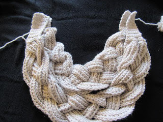 ​Crochet Lace Cowl