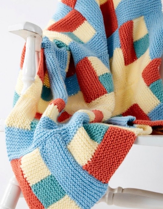​Colorful Knit Plaid