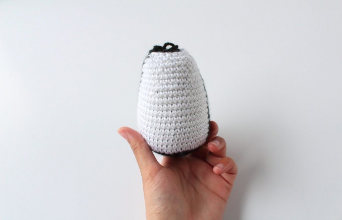 Helping our users. ​Crochet Amigurumi Penguin.