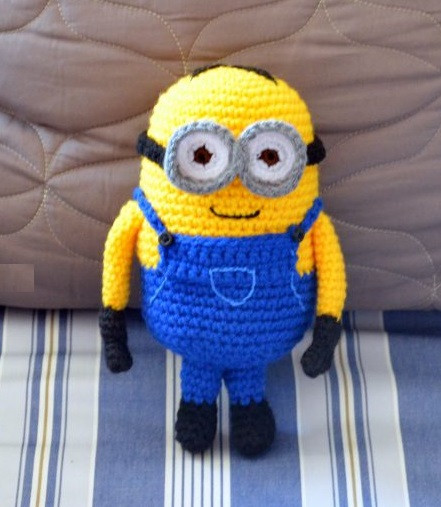 Helping our users. ​Crochet Minion Pattern.