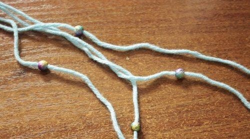 Complete Guide to Crocheting a Beautiful Child's Bonnet with Yarn Complete Guide to Crocheting a Beautiful Child's Bonnet with Yarn