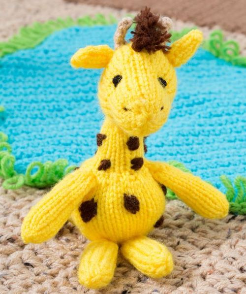 ​Cuddly Knit Giraffe