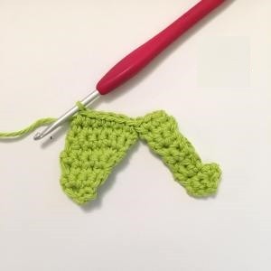 Helping our users. ​Crochet Grasshopper.