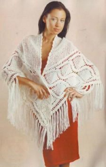 Complete Guide to Crocheting a Beautiful Pineapple Pattern Shawl with Fringe Complete Guide to Crocheting a Beautiful Pineapple Pattern Shawl with Fringe