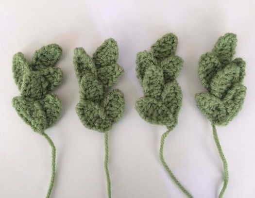 Creating Beautiful Crochet Leaves with Simple Instructions and Essential Materials Creating Beautiful Crochet Leaves with Simple Instructions and Essential Materials