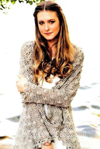 Complete Guide to Crocheting a Stylish Sweater with Detailed Instructions and Patterns