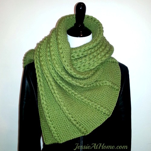 ​Crochet Scarf Pattern