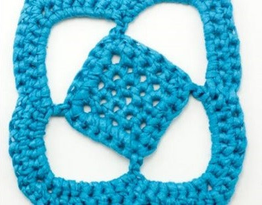 ​Crochet Diamond Motif