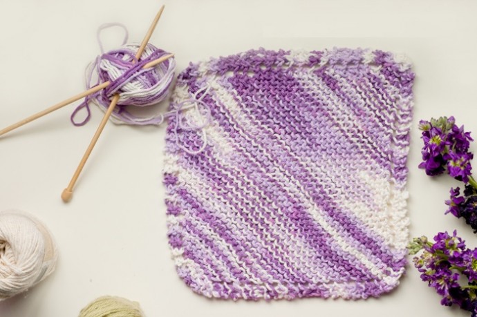 Helping our users. ​Grandma’s Knitted Dishcloth.