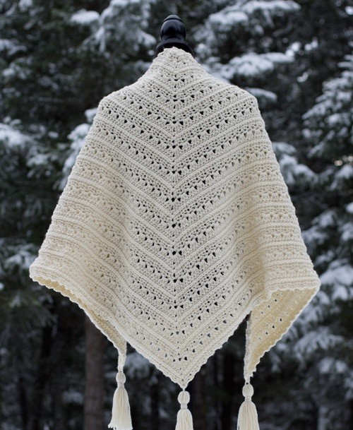 Helping our users. Easy Triangle Shawl with Tassels.