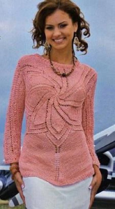 ​Peachy Sweater with Circle Motif