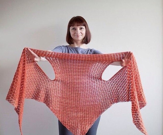 ​Multifunctional Shawl