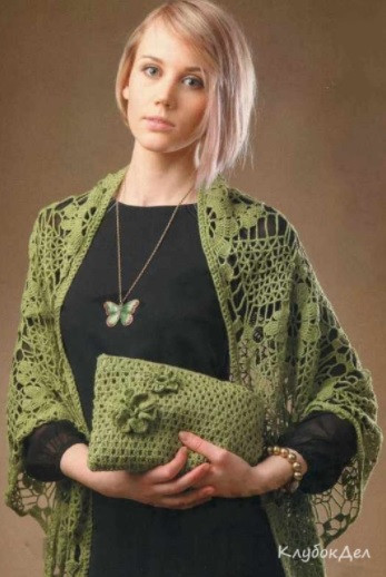 ​Green Crochet Shawl and Clutch