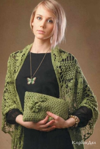 Green Crochet Shawl and Clutch Green Crochet Shawl and Clutch