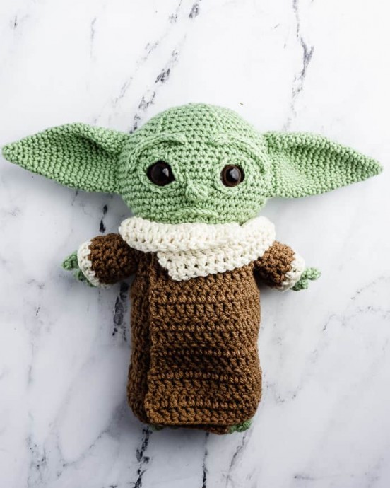 ​Amigurumi Yoda Doll