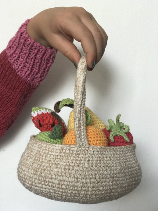 Inspiration. Crochet Fruit Baskets.