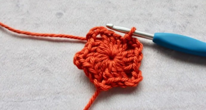 Helping our users. ​Crochet Hanging Pot-Holder.