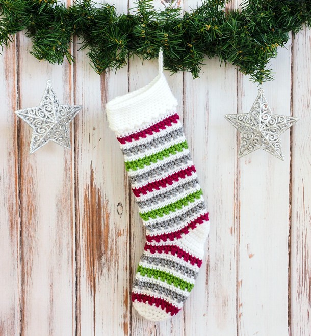 Helping our users. ​Crochet Christmas Stocking.