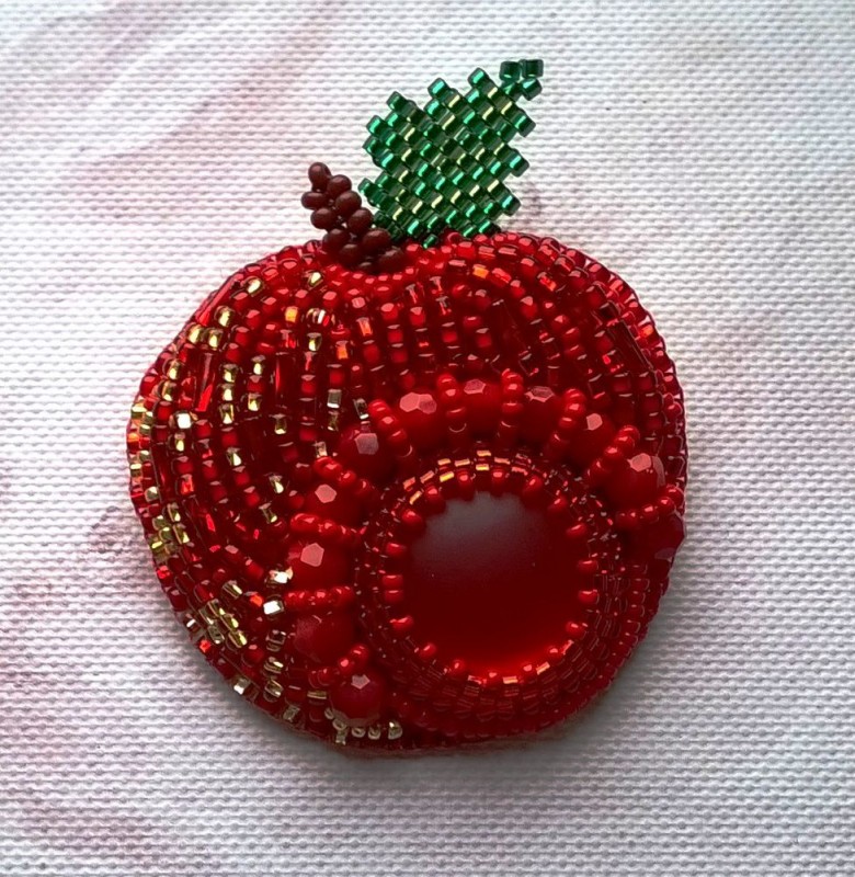 ​Apple Brooch