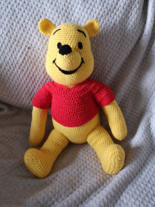 Helping our users. ​Crochet Winnie the Pooh.
