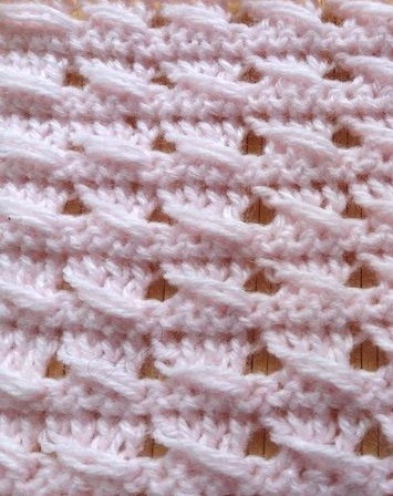 Comprehensive Guide to Crocheting with Single and Double Crochets Comprehensive Guide to Crocheting with Single and Double Crochets