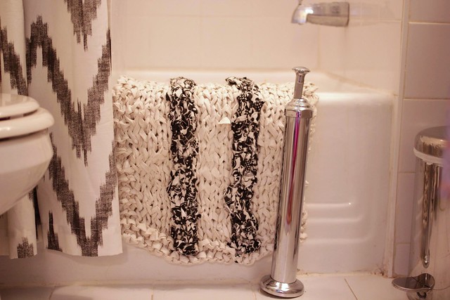 Striped Rag Bath Mat Pattern