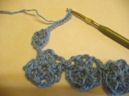 ​Dense Crochet Flower Motif