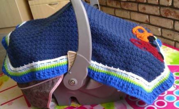 Helping our users. Crochet Infant Car Seat.