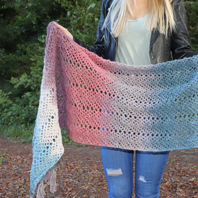 Helping our users. ​Rectangle Crochet Shawl.