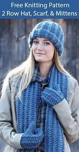 Inspiration. Knit Set of Hat and Scarf.