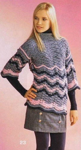 ​Pink and Grey Pullover with Wavy Stripes