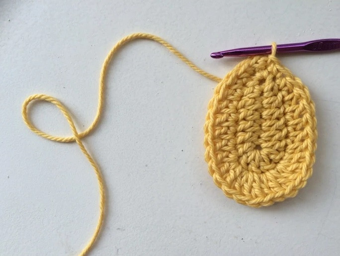 Helping our users. ​Crochet Pineapple Garland/Coasters.