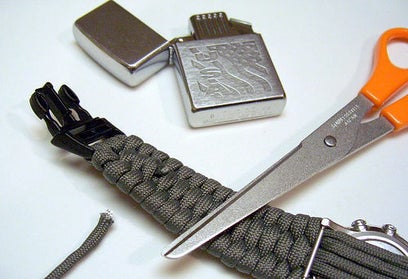 Step-by-Step Guide to Creating a Paracord Watchband for Ultimate Style Step-by-Step Guide to Creating a Paracord Watchband for Ultimate Style