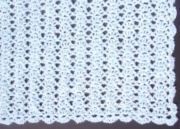 ​Lacy Shell Crochet Blanket